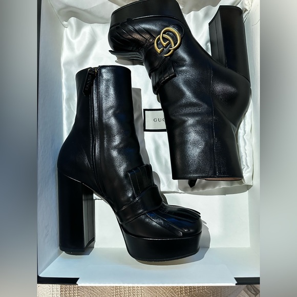 Gucci Shoes - Authentic Gucci fringe heels